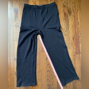 St. John Knitwear straight leg pants lounge black elevated basic St.John SJK (8)